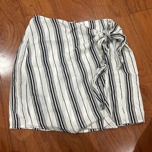 Stripped skirt
